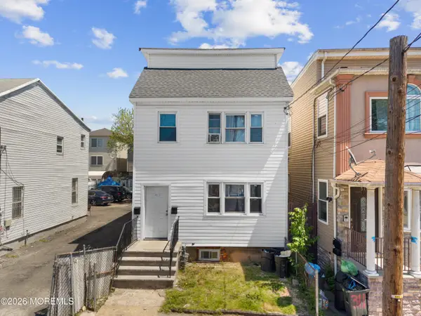313 Livingston Street, Elizabeth, NJ 07206