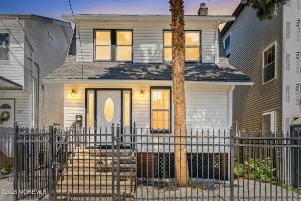 35 Grand Avenue, Newark, NJ 07102