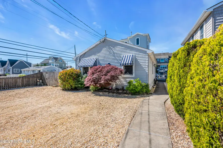 201 Hayes Court, Lavallette, NJ 08735 - #2