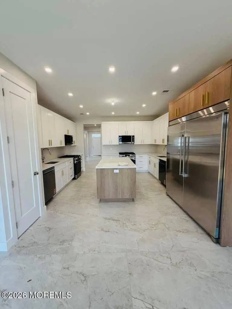 10 Farry Street, Lakewood, NJ 08701 - #3