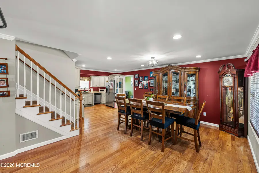 43 Nevada Drive, Hazlet, NJ 07730 - #3