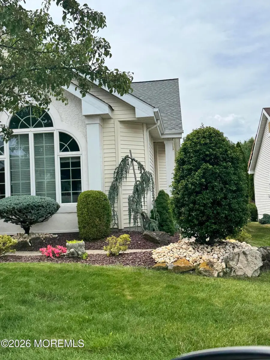 7 Sherwood Drive, Jamesburg, NJ 08831 - #2