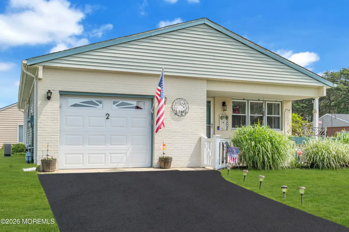 2 Exitir Street, Toms River, NJ 08757 - #1