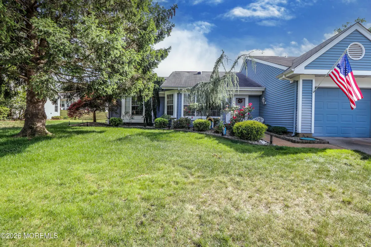 1033A Thornbury Lane, Manchester, NJ 08759 - #1