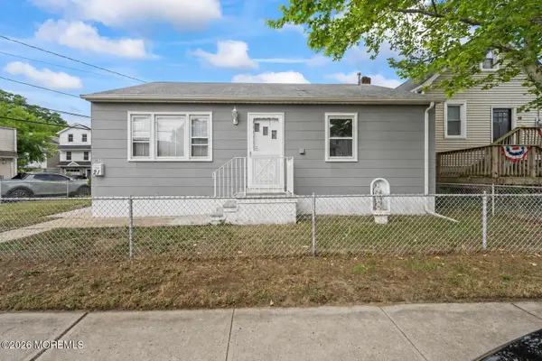21 Shore Street, Keansburg, NJ 07734