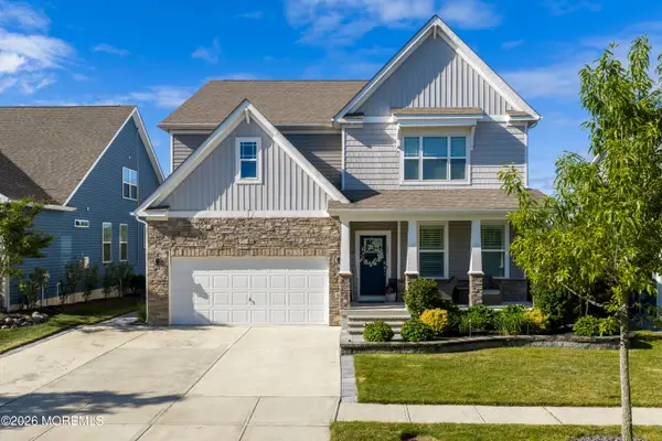 51 Ashburn Avenue, Manahawkin, NJ 08050