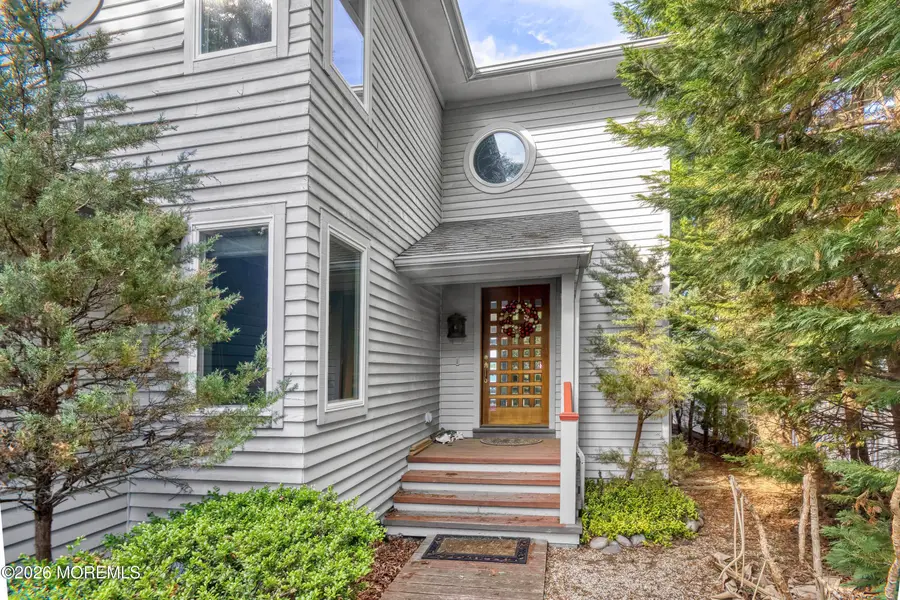 586 Kingfisher Circle, Brick, NJ 08723 - #3