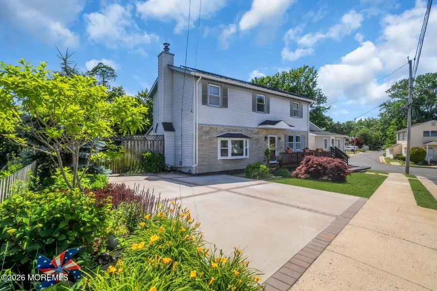 94 Highland Avenue, Leonardo, NJ 07737 - #2