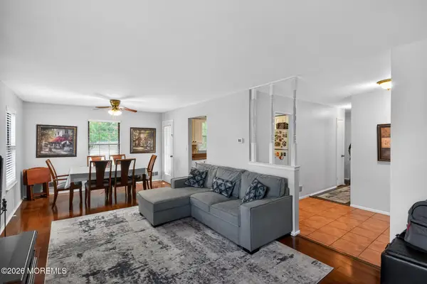 1311 Wellington Place, Aberdeen, NJ 07747