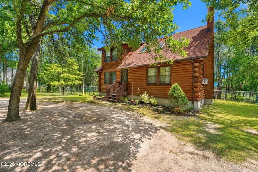 1720 Philadelphia Avenue, Whiting, NJ 08759 - #2