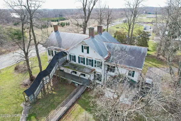 184-186 State Route 34, Holmdel, NJ 07733