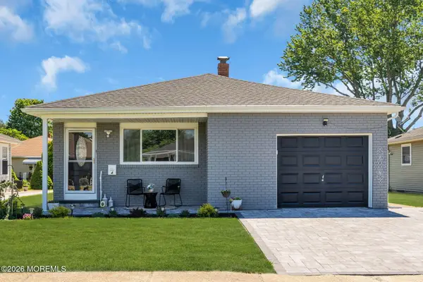 4 Mayaguana Street, Toms River, NJ 08757