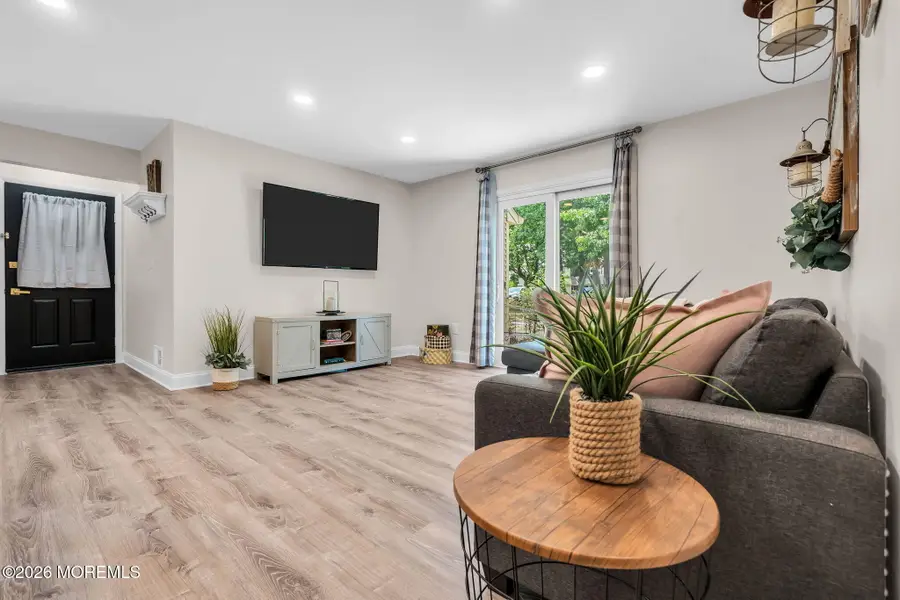 408 Daisy Court, Jackson, NJ 08527 - #3
