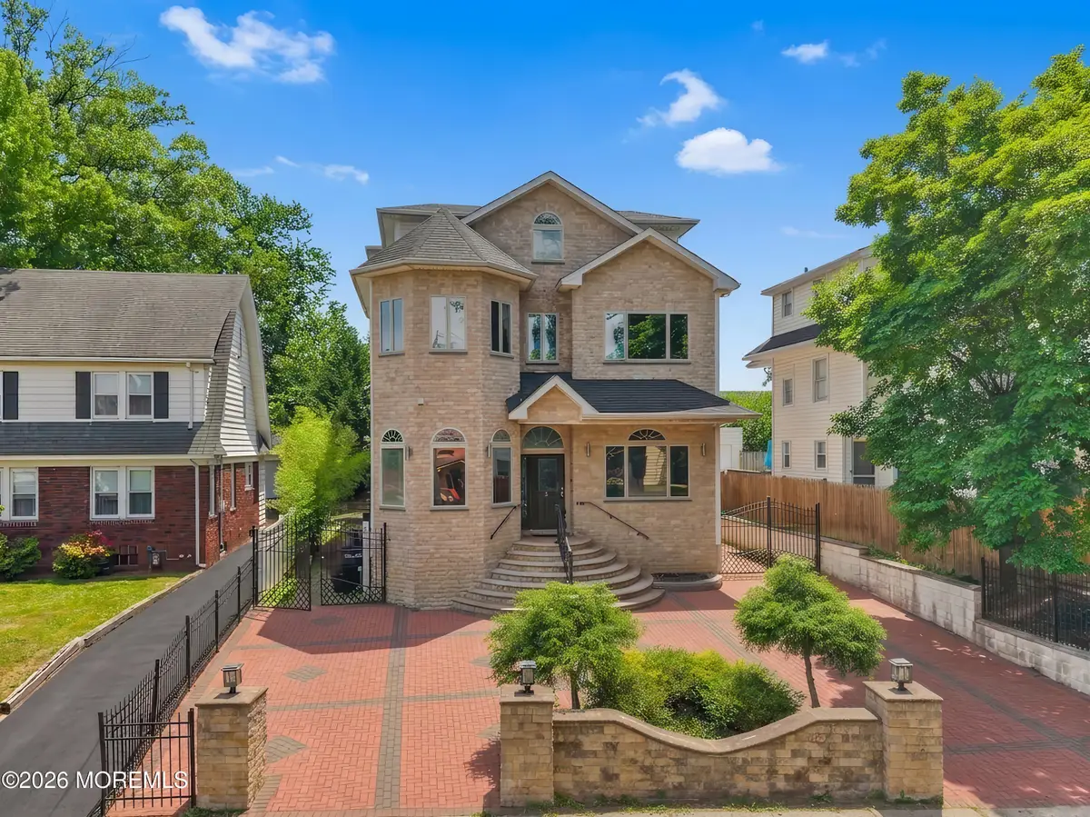 69-71 Summit Road, Elizabeth, NJ 07208 - #1