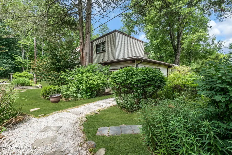 22 Pine Drive, Roosevelt, NJ 08555 - #3