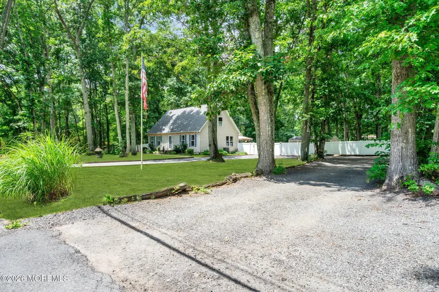 9 Walter Drive, Jackson, NJ 08527 - #2