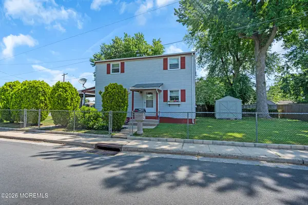 704 Monmouth Parkway, North Middletown, NJ 07748