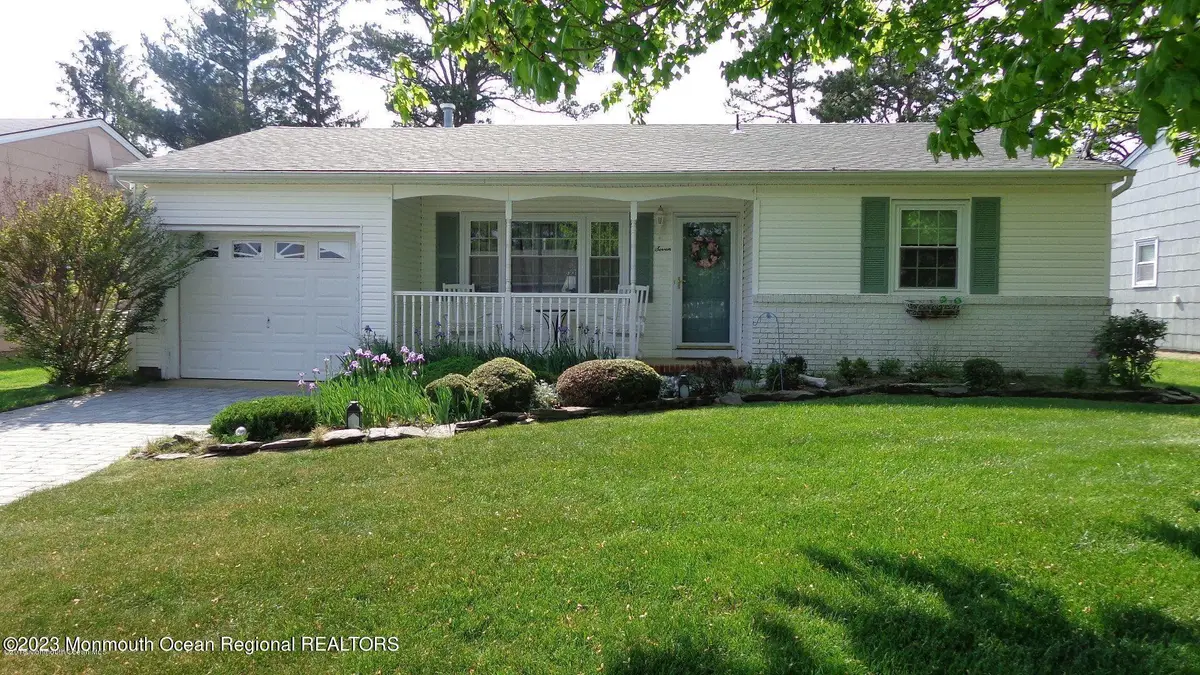 7 Basset Drive, Toms River, NJ 08757 - #1