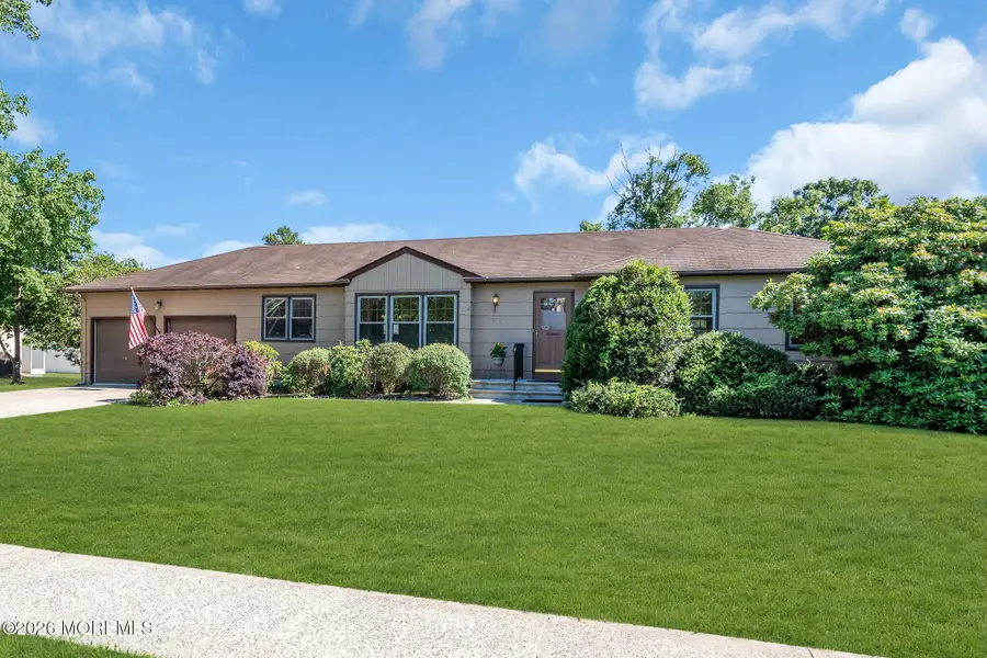 202 Yvonne Drive, Toms River, NJ 08753 - #2