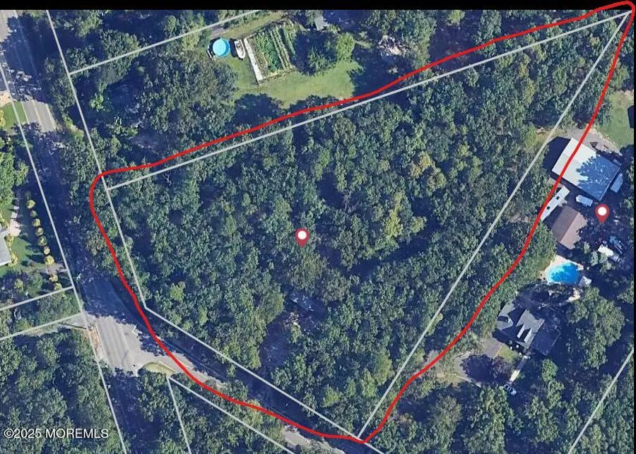 5 Porter Road, Howell, NJ 07731 - #3