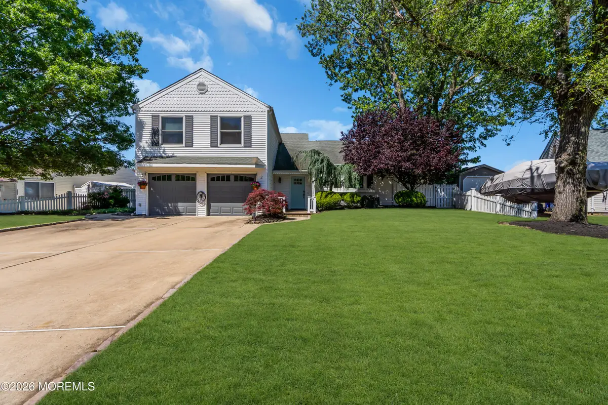 2 Kilrush Court, Toms River, NJ 08753 - #1