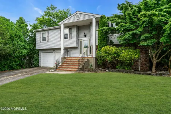 52 Lorelei Drive, Howell, NJ 07731