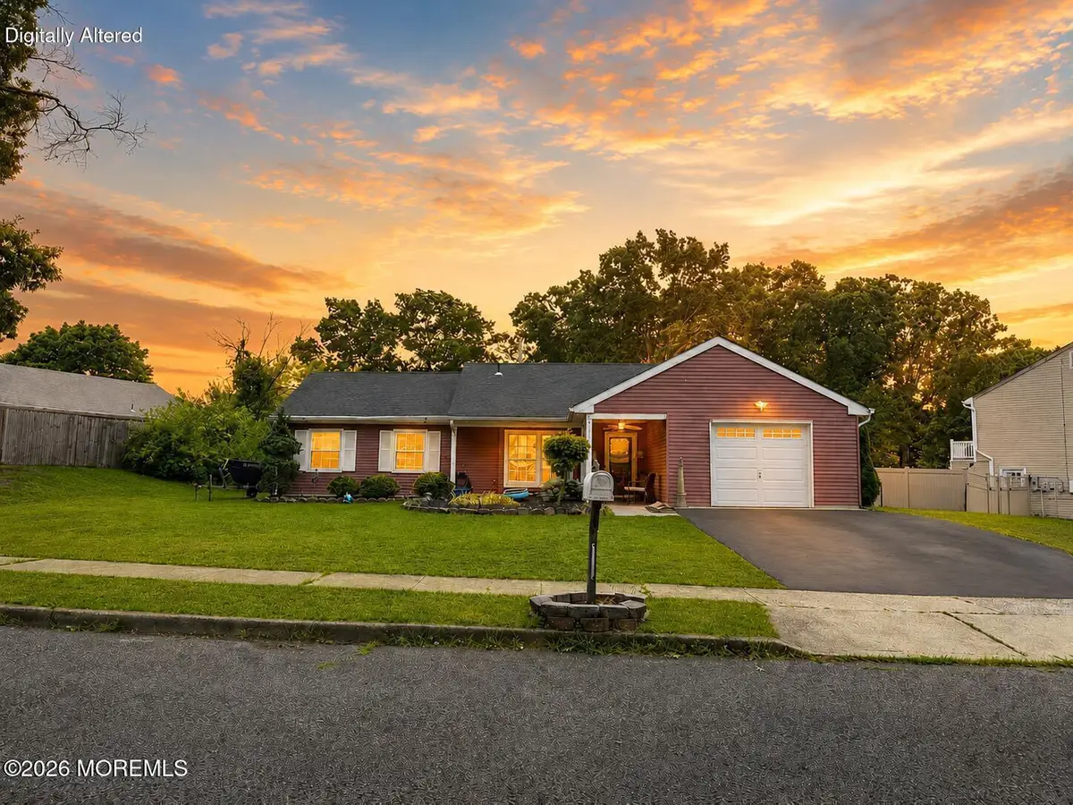 28 Aspen Circle, Barnegat, NJ 08005 - #1