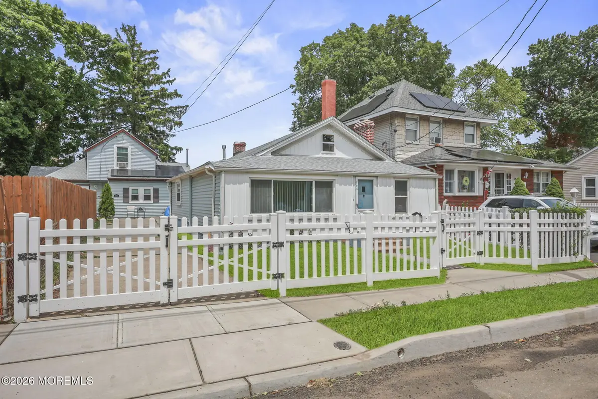 191-193 Park Avenue, Keansburg, NJ 07734 - #1