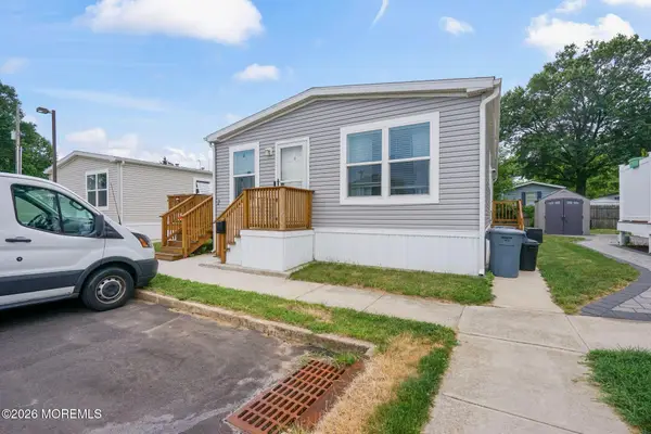 2 Justin Court, Hazlet, NJ 07730