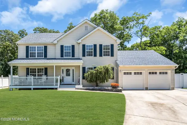 2 Tom Gray Court, Forked River, NJ 08731