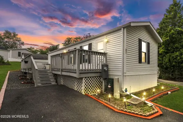 1820 State Route 35 #41, Wall, NJ 07719