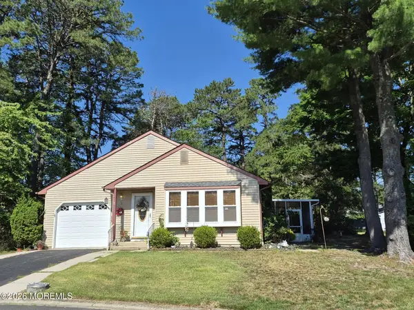 2 Holyoke Court #62, Whiting, NJ 08759