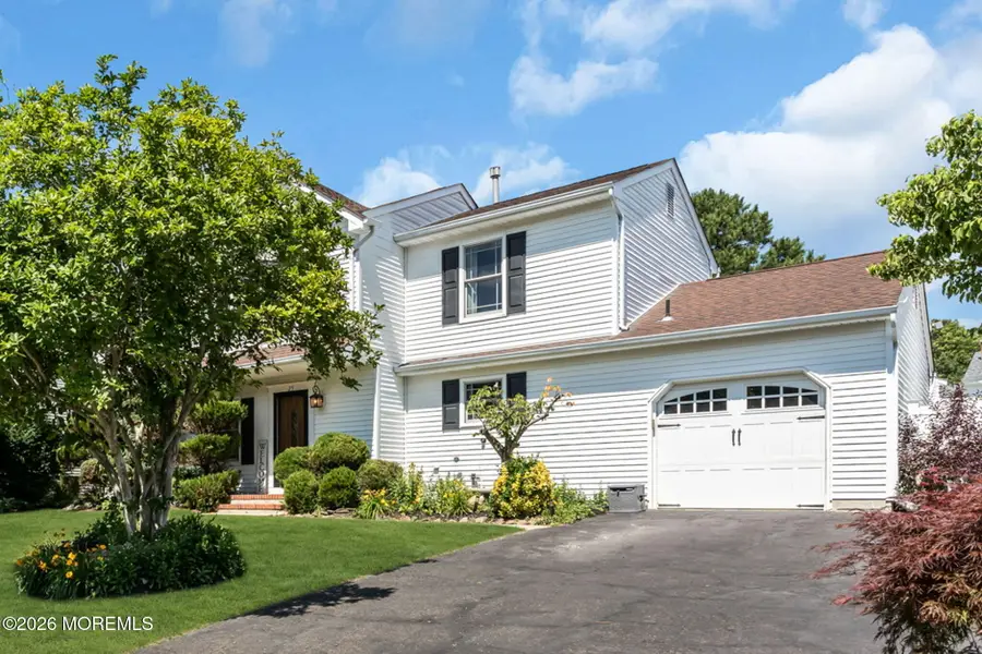 25 Gladiola Drive, Howell, NJ 07731 - #3
