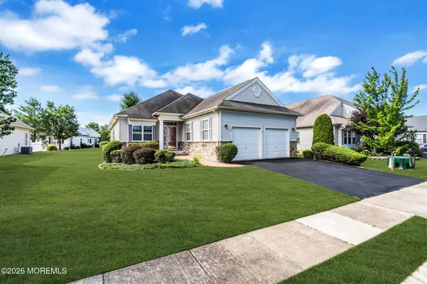 20 Donatello Drive, Manchester, NJ 08759