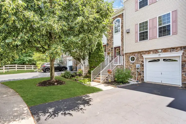 20 Russell Court, Matawan, NJ 07747