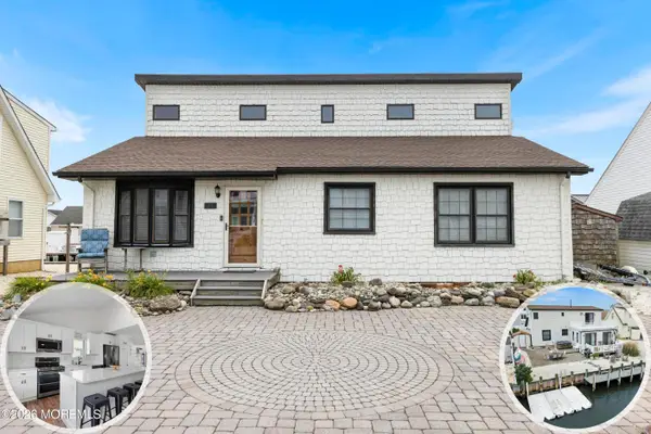 15 Jarmy Lane, Manahawkin, NJ 08050