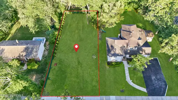 41 Sunset Road, Lakewood, NJ 08701