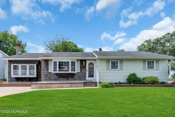 62 Garden Avenue, Brick, NJ 08724