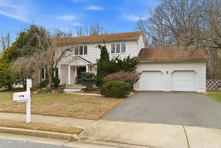5 Washington Avenue, Morganville, NJ 07751 - #3