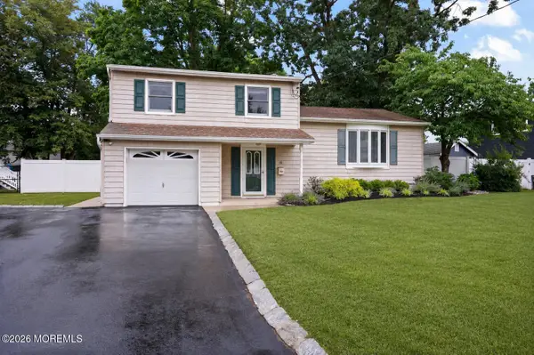 6 Mercury Street, Middletown, NJ 07748