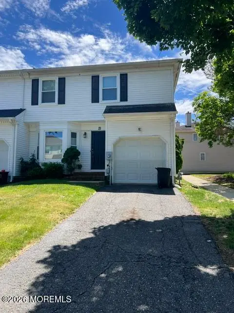 21 Carriage Lane, Englishtown, NJ 07726 - #1