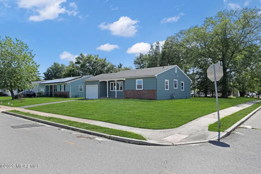 80 Brakenbury Drive, Toms River, NJ 08757 - #3