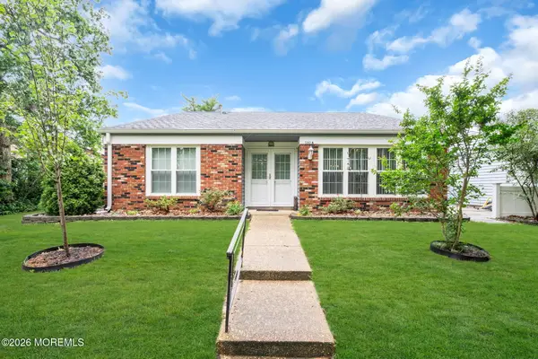 580 Kevin Court #A, Manchester, NJ 08759