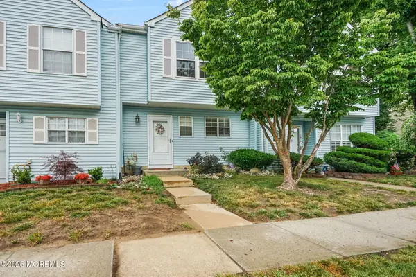 775 Darlington Drive #149, Old Bridge, NJ 08857