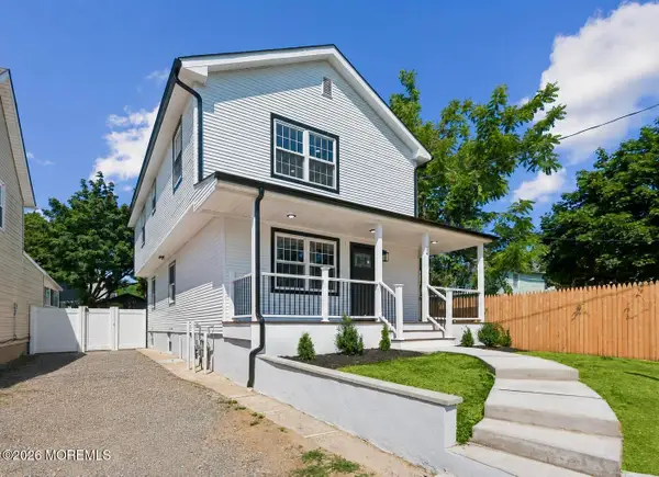 14 Van Dorn Street, Keyport, NJ 07735