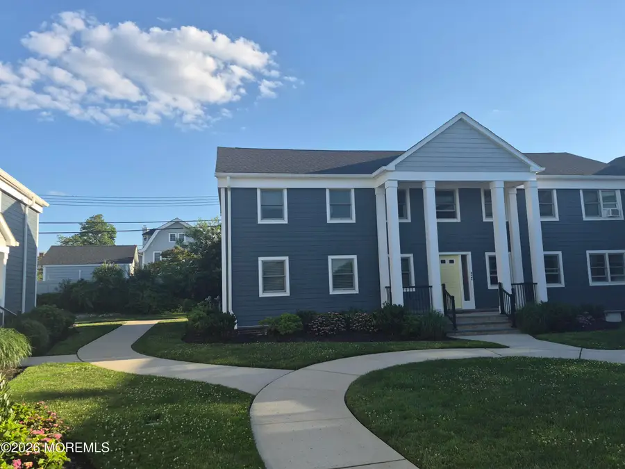 306 Deal Lake Drive #40, Asbury Park, NJ 07712 - #3