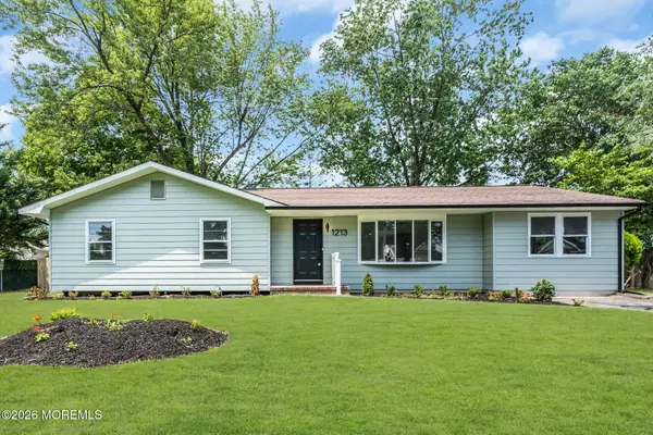 1213 3rd Avenue, Toms River, NJ 08757