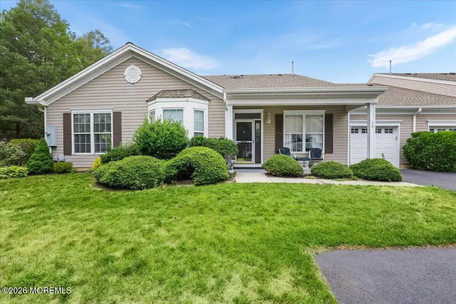 38 Autumntide Drive, Lakewood, NJ 08701 - #3