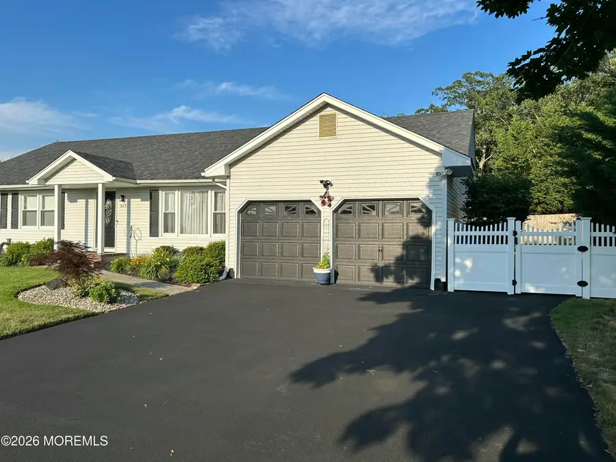 217 Woodberry Drive, Toms River, NJ 08753 - #2