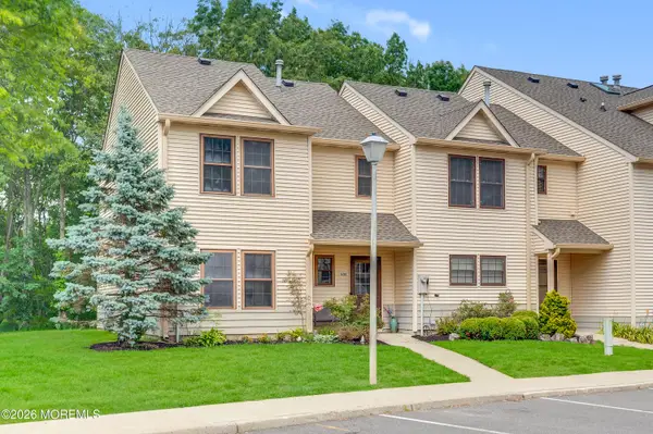 500 Begonia Court, Jackson, NJ 08527